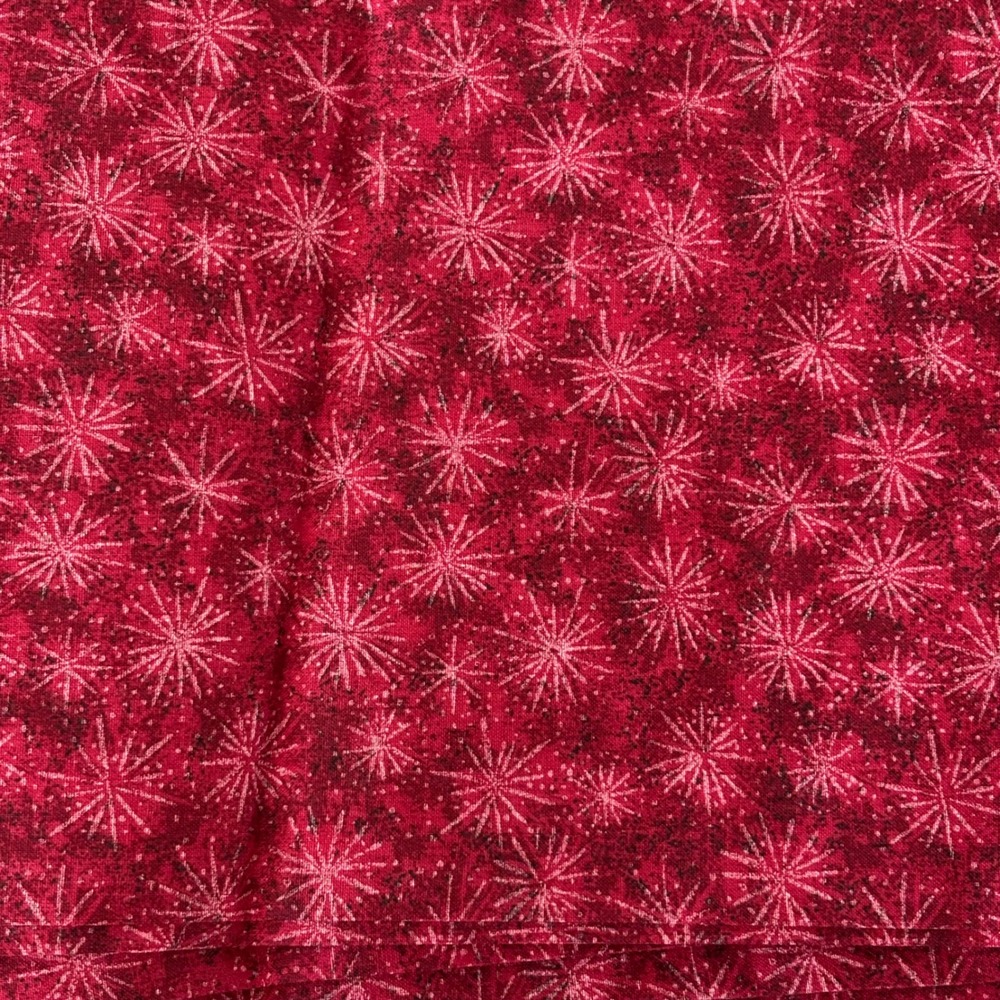 Starburst Pattern Fabric Cotton 3.75 Yards Red Burgandy Quilting Crafts